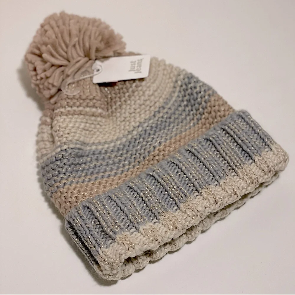 Perri Pom Beanie | NWT - Picture 7 of 9